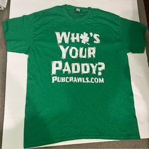 Men’s “Who’s Your Paddy” Green Gildan T-shirt Size: Large